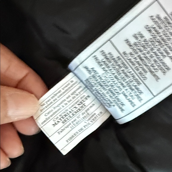 Canadá Gray Winter Coat with Faux Fur Hood - Picture 11 of 13